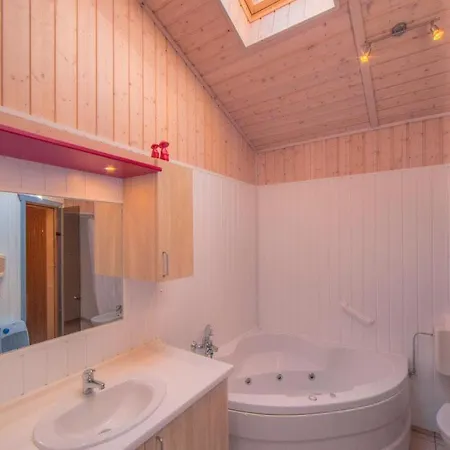 Haubentaucher Classic 81 Dom wakacyjny