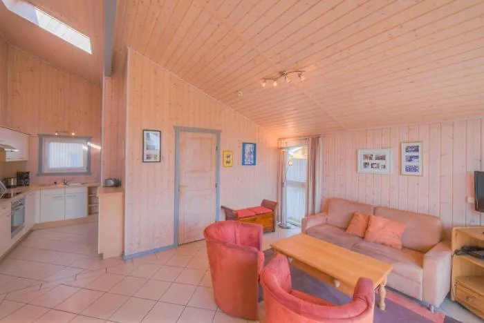 Haubentaucher Classic 81 بيت للعطل *